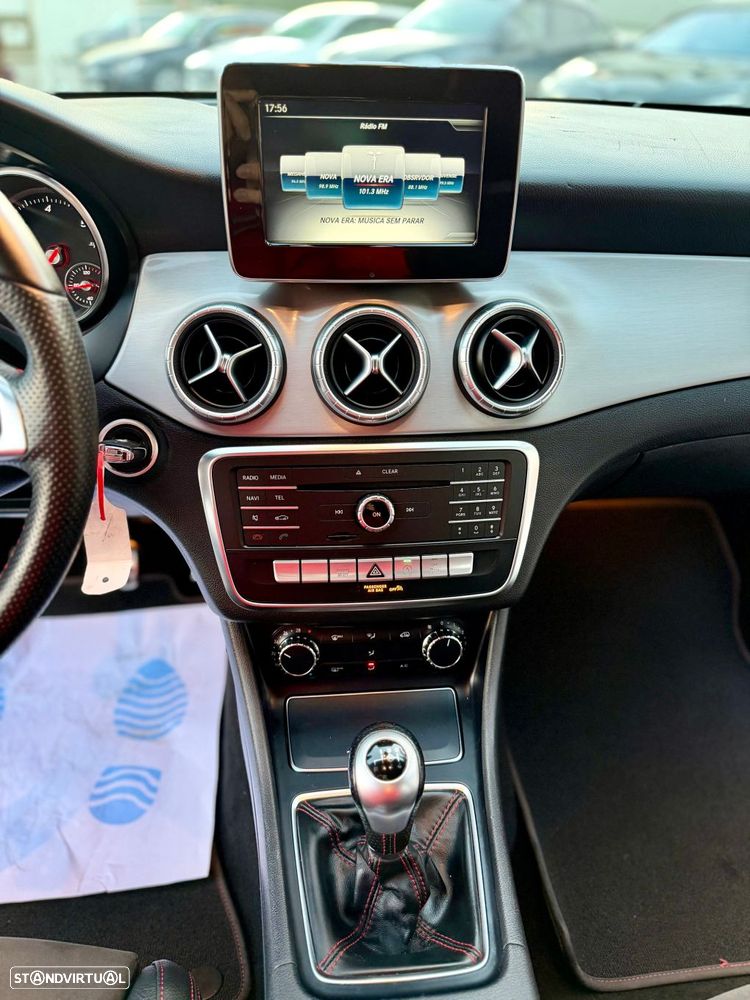 Mercedes-Benz CLA 180 d Shooting Brake AMG Line - 9