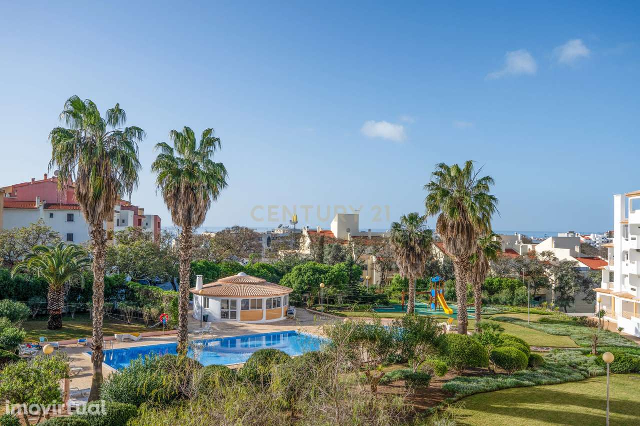 Magnífico apartamento T2 com elevador / Piscina e vista mar no coração - Grande imagem: 5/33