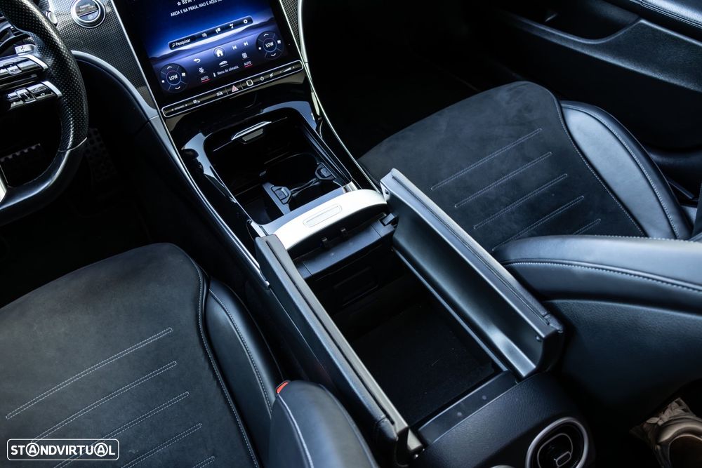 Mercedes-Benz C 300 d AMG Line - 25