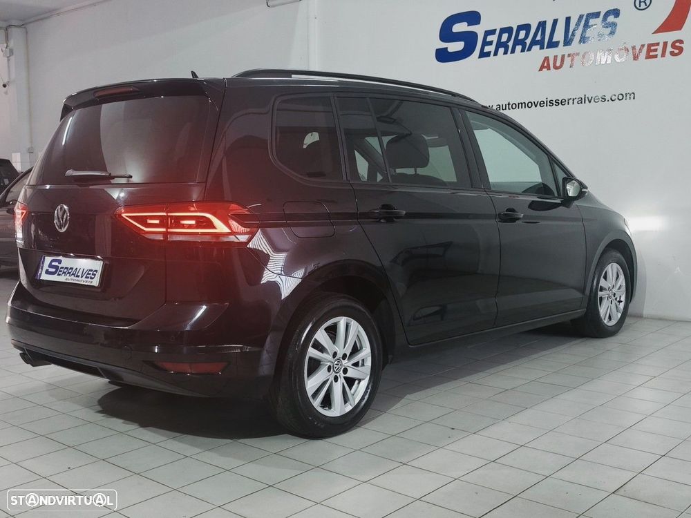 VW Touran 2.0 TDI Confortline DSG - 7