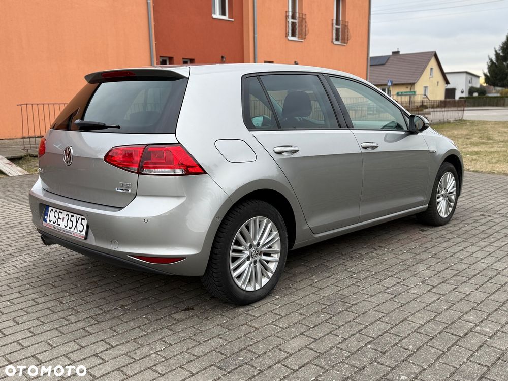 Volkswagen Golf 1.2 TSI BlueMotion Technology Cup - 5