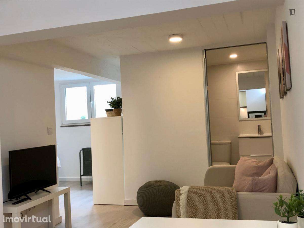 Estúdio - localizado em Carcavelos Lisbon - Grande imagem: 5/17