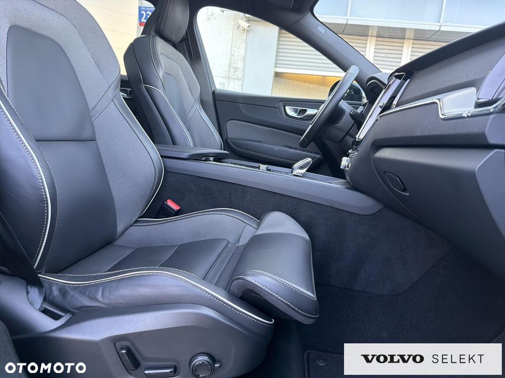 Volvo XC 60 - 13