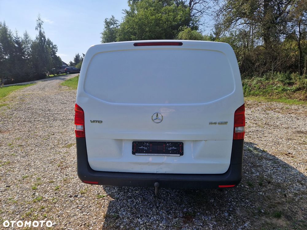 Mercedes-Benz VITO - 11