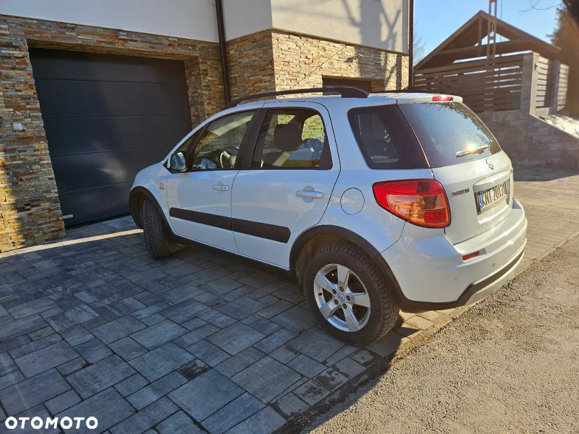 Suzuki SX4 2.0 DDiS 4x4 Limited - 10