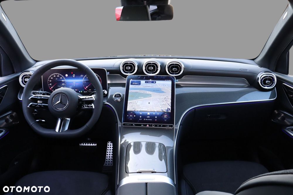 Mercedes-Benz GLC - 11