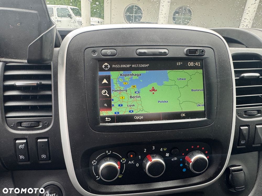 Renault Trafic Grand 2.0 dCi EDC - 17