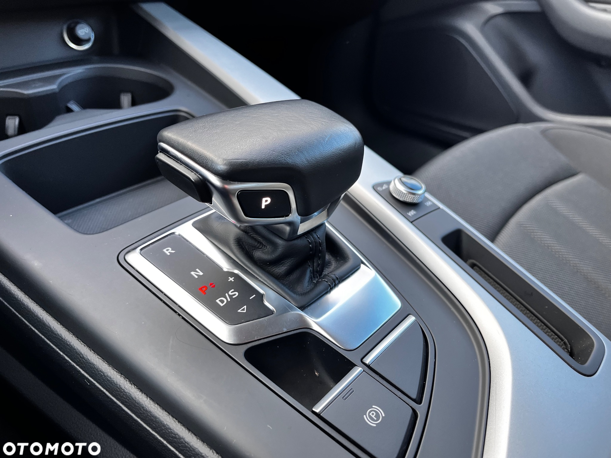 Audi A4 Avant 35 TFSI S tronic - 34