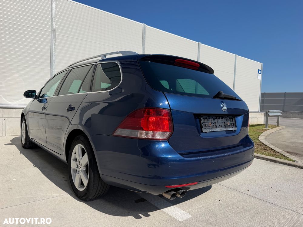 Volkswagen Golf 2.0 TDI BlueMotion Technology Comfortline - 8