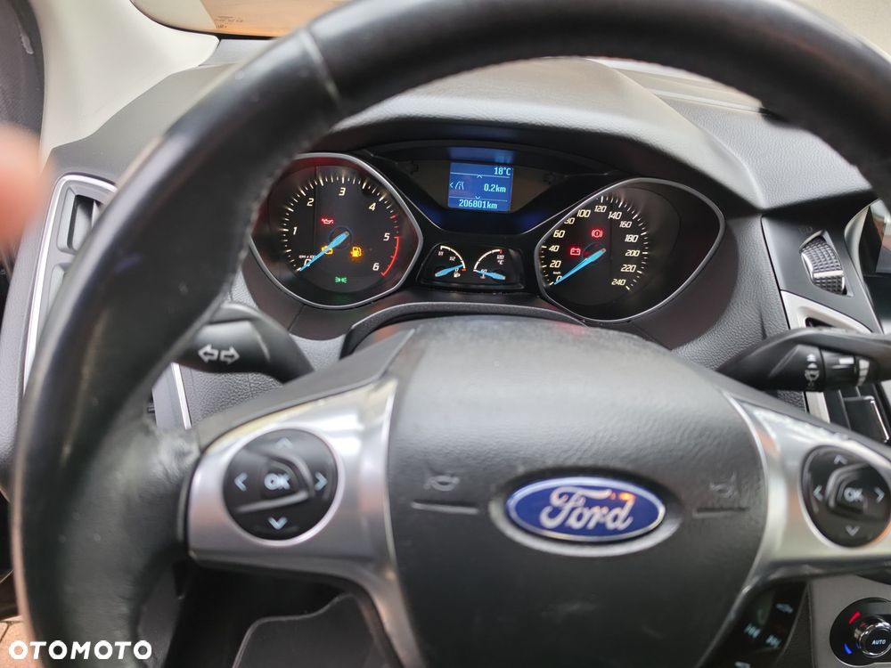Ford Focus - 10