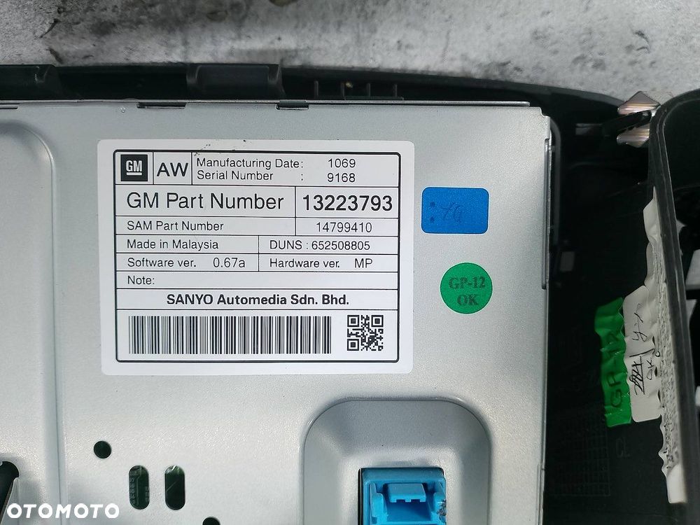 ZESTAW MULTIMEDIALNY OPEL INSIGNIA A 13223793 13273256 13326453 7612004356 - 10