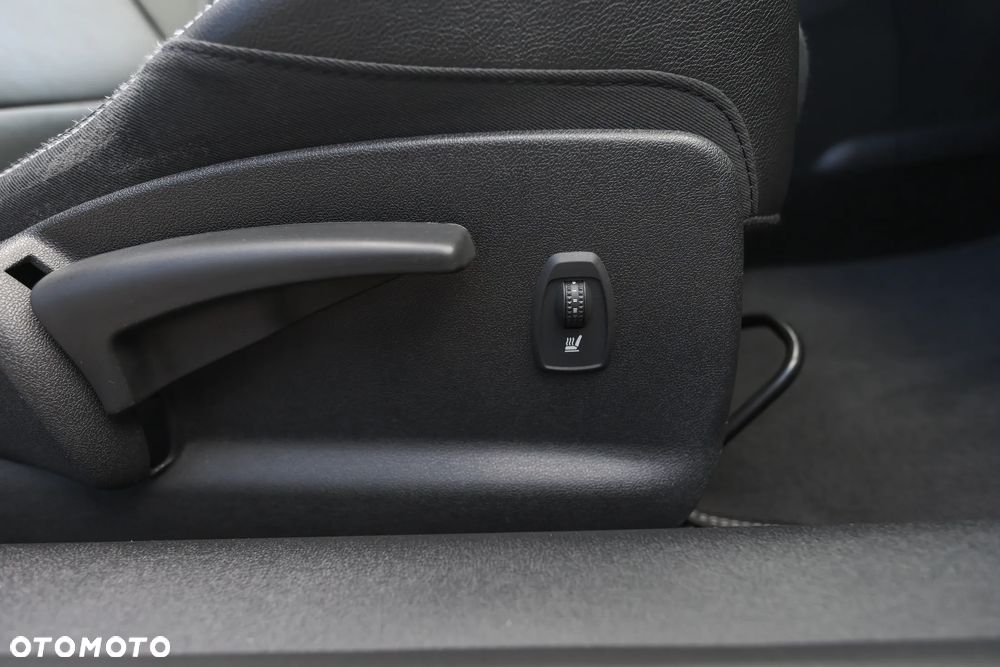 Renault Megane - 25
