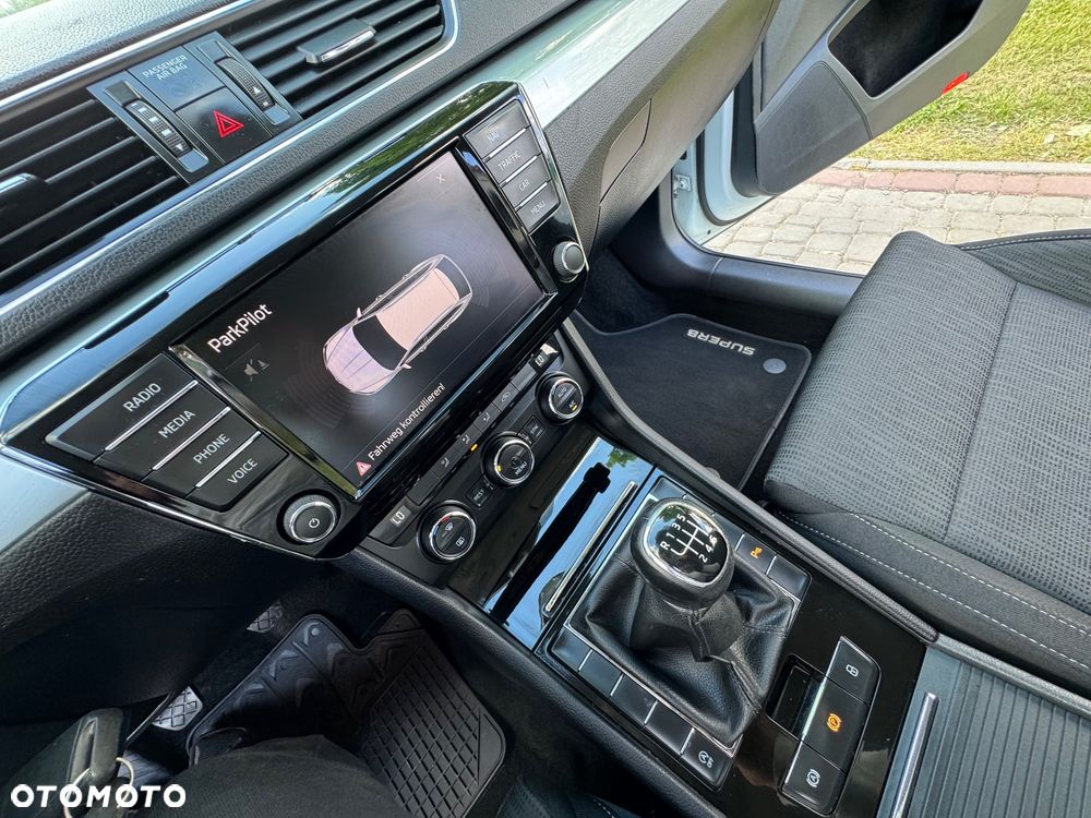 Skoda Superb - 16