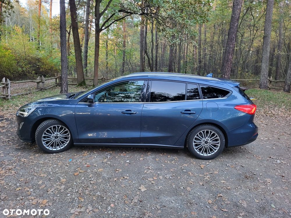 Ford Focus 1.5 EcoBoost Titanium ASS - 4