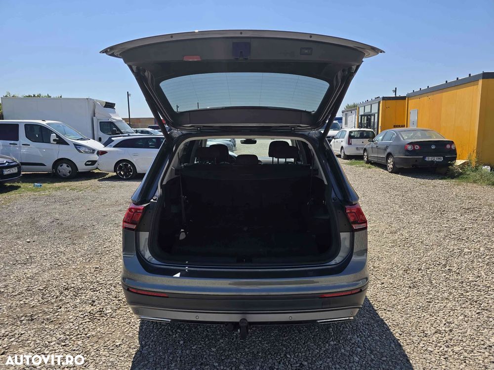 Volkswagen Tiguan - 8