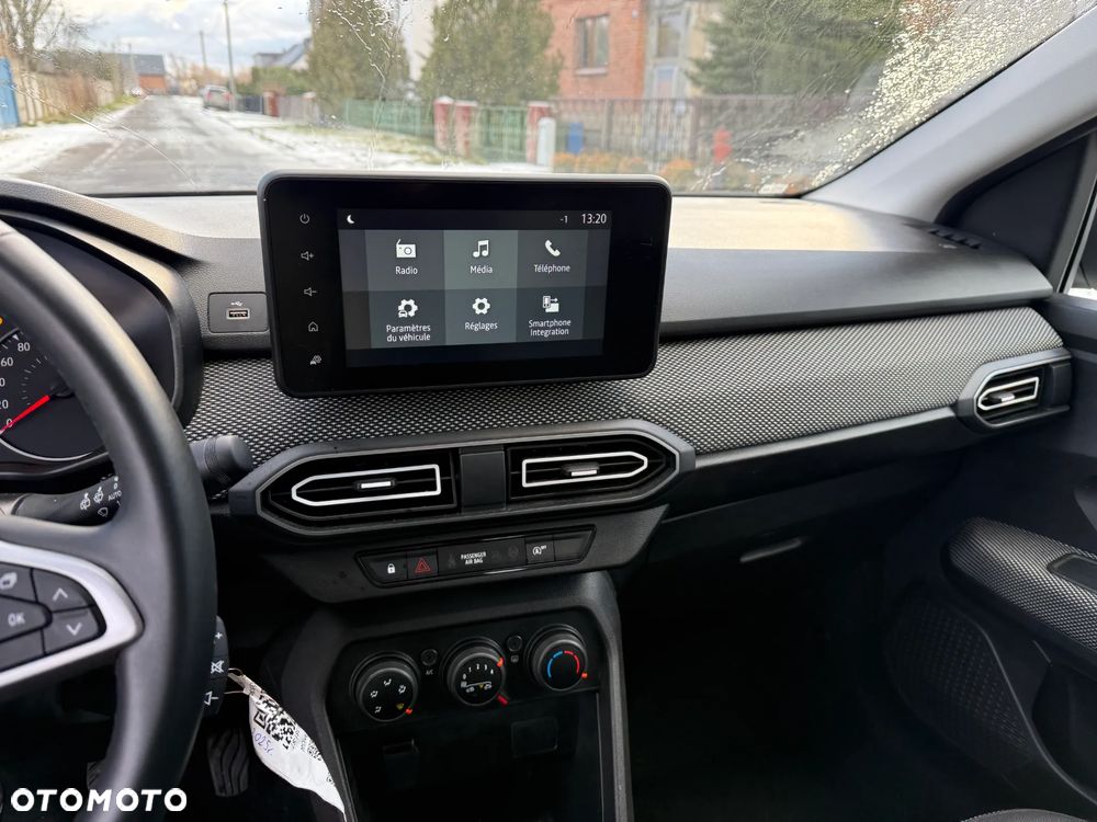 Dacia Sandero 1.0 SCe Essential - 23