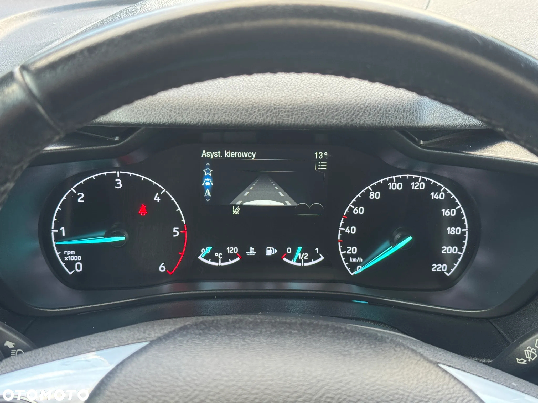 Ford Tourneo Connect 1.5 EcoBlue Start-Stop Titanium - 20