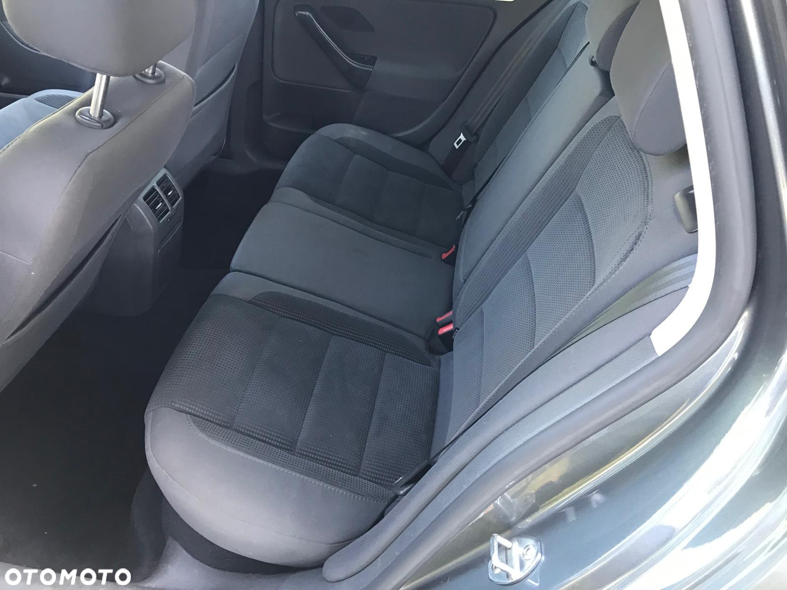 Volkswagen Golf 1.9 TDI Comfortline - 11