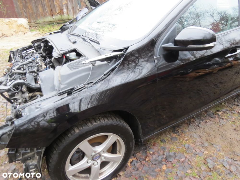 VOLVO S60 II 2.0 D2 LAKIER 717-46 NA CZĘŚCI - 4