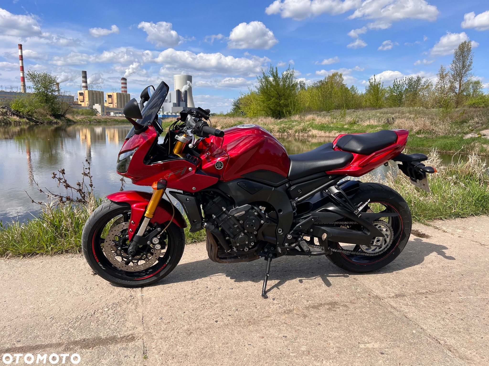 Yamaha FZS - 1