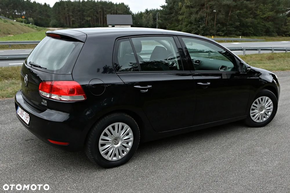 Volkswagen Golf 1.6 TDI Trendline - 21