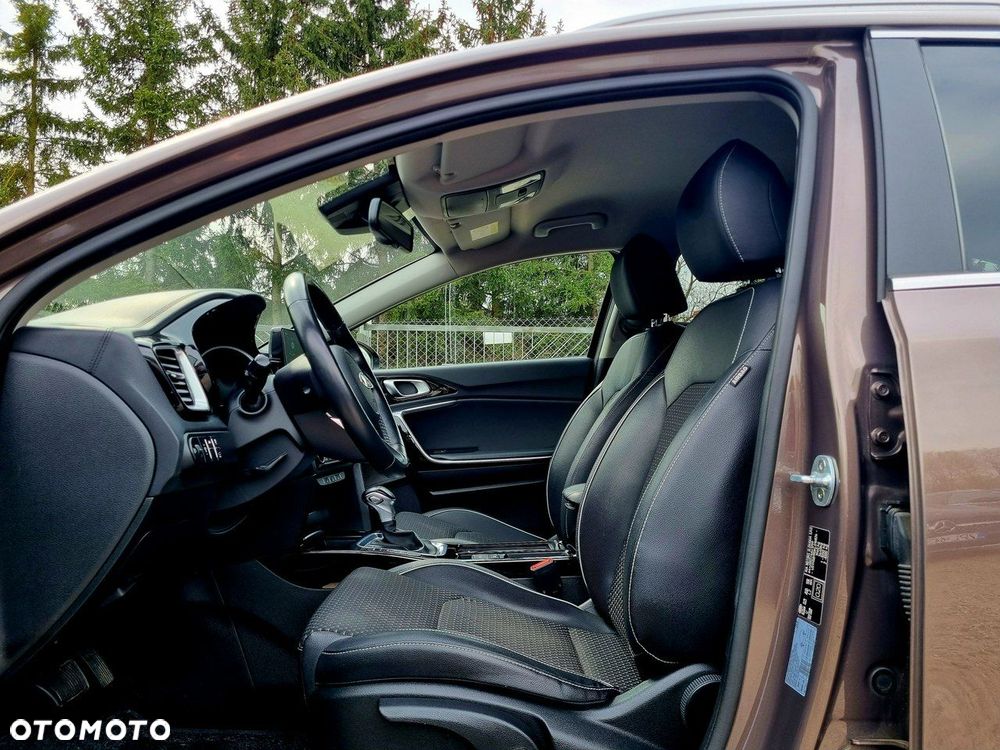 Kia Ceed 1.6 CRDi DCT Spirit - 9