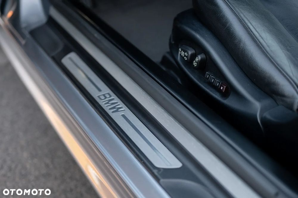 BMW Seria 3 - 30
