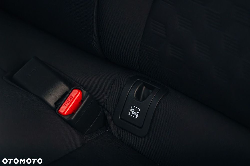Toyota Yaris Hybrid 1.5 Style - 24