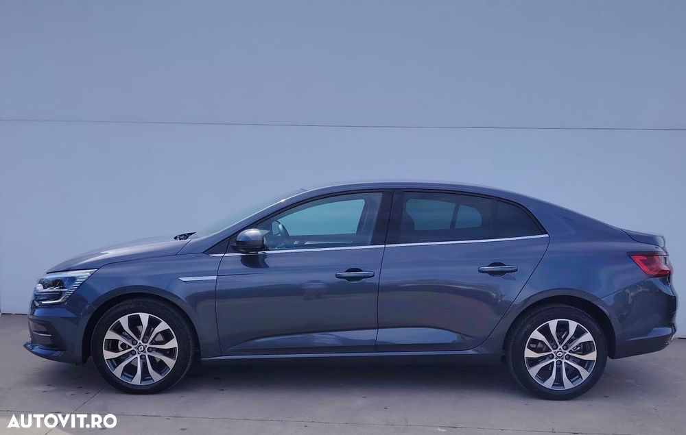 Renault Megane - 5