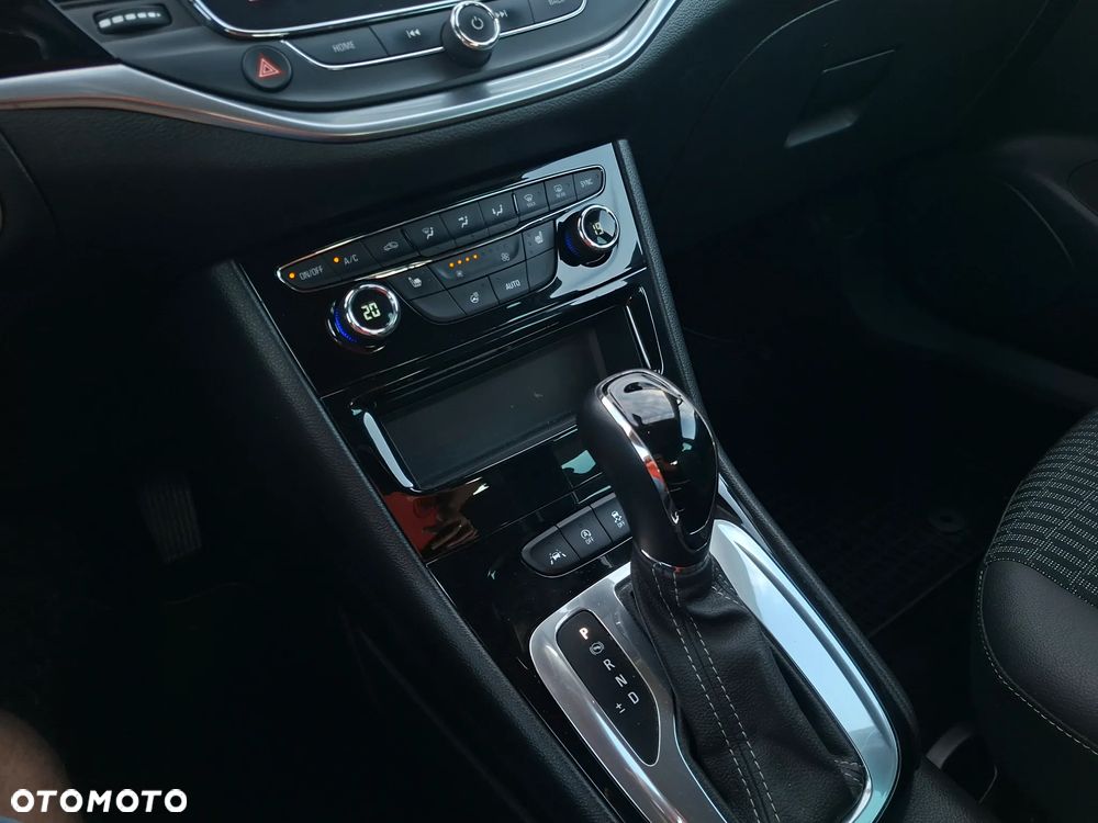 Opel Astra 1.5 CDTI 2020 - 12