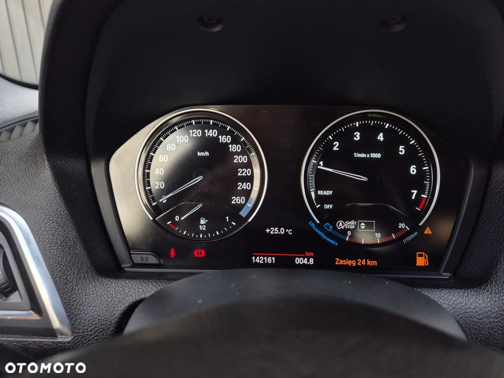 BMW Seria 1 116i - 8