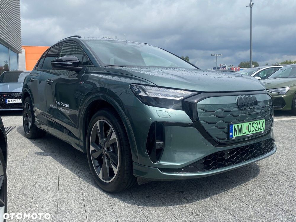 Audi Q4 e-tron - 8