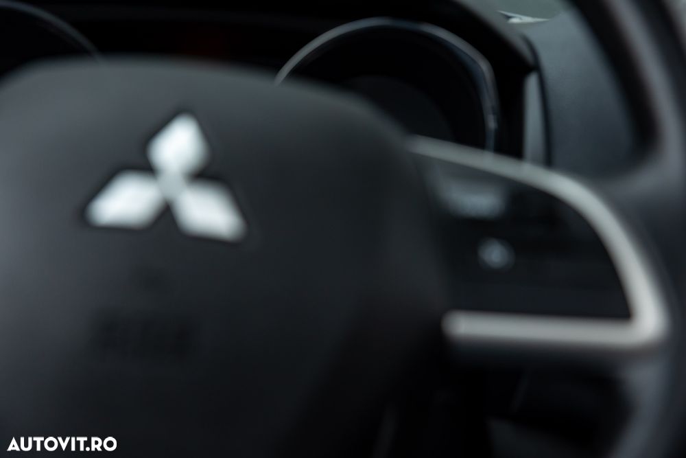 Mitsubishi ASX 1.8 DI-D 4WD Instyle - 19