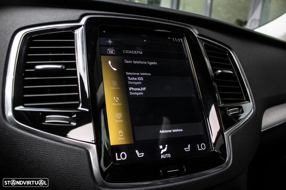 Volvo XC 90 B5 D AWD Geartronic Momentum Pro - 39