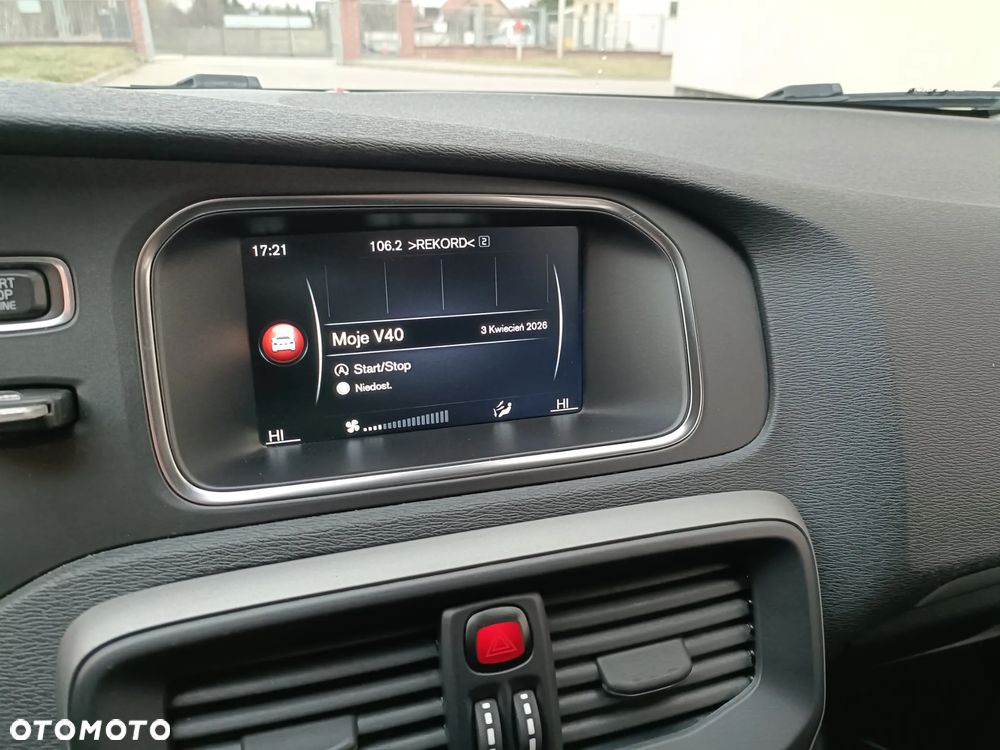 Volvo V40 D2 Kinetic - 21