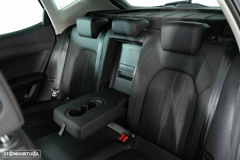 Cupra Formentor 1.4 e-Hybrid DSG - 10