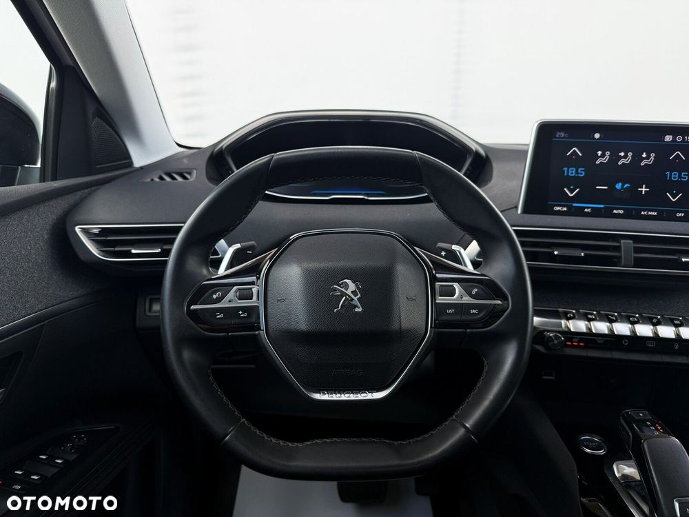 Peugeot 5008 1.6 THP Allure S&S EAT6 - 18