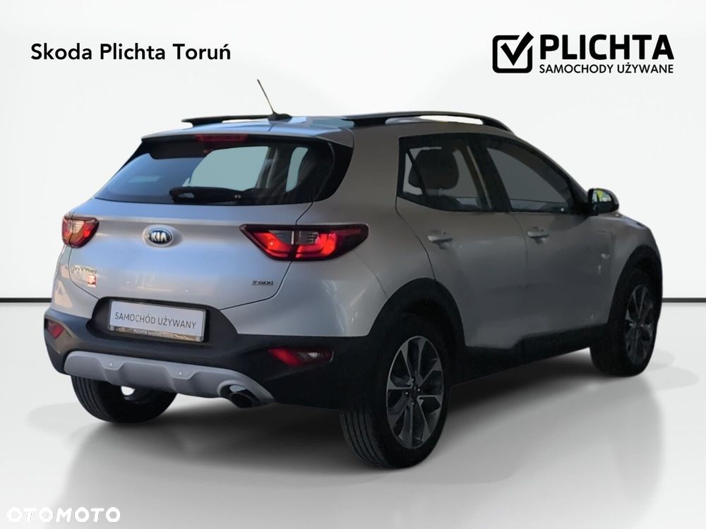 Kia Stonic - 6