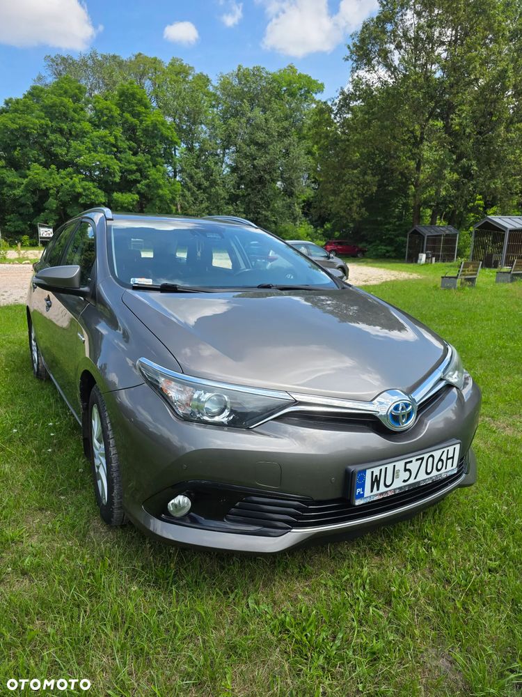 Toyota Auris Hybrid 135 Premium - 1