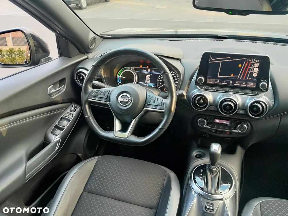Nissan Juke 1.6 4AMT N-Connecta - 17