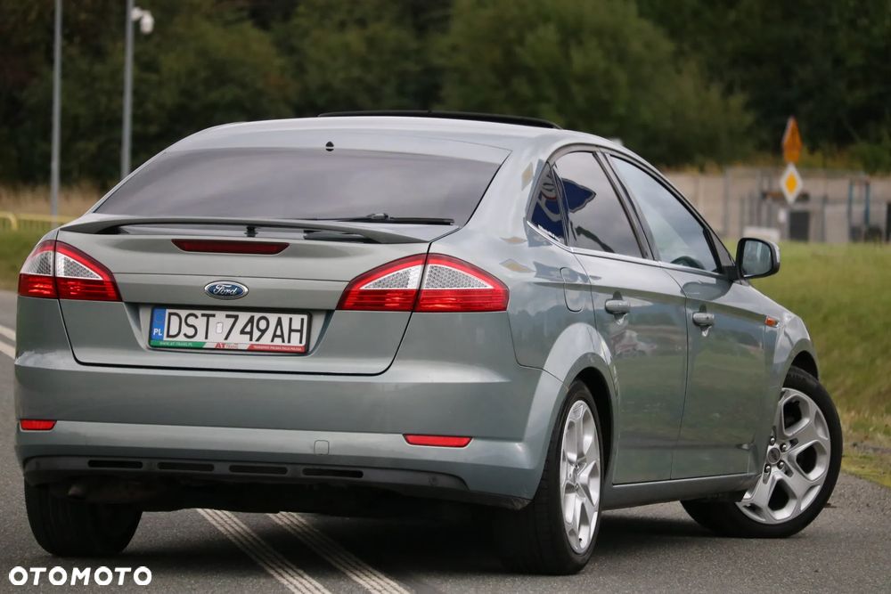 Ford Mondeo 2.0 TDCi Titanium X - 38