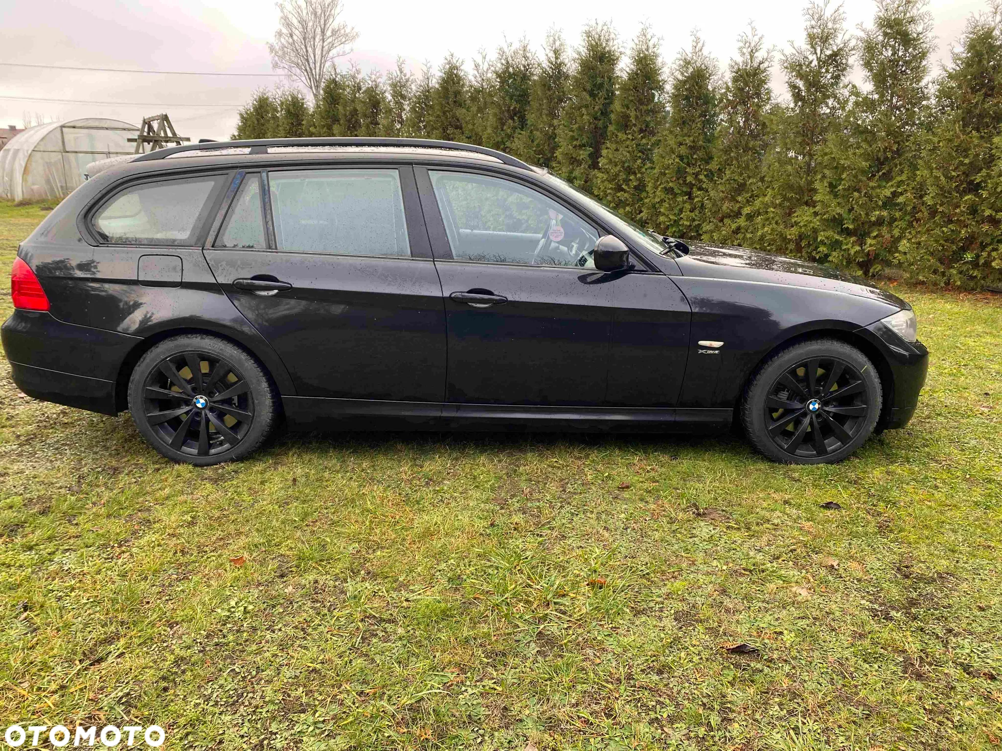 BMW Seria 3 330d xDrive DPF Touring - 3