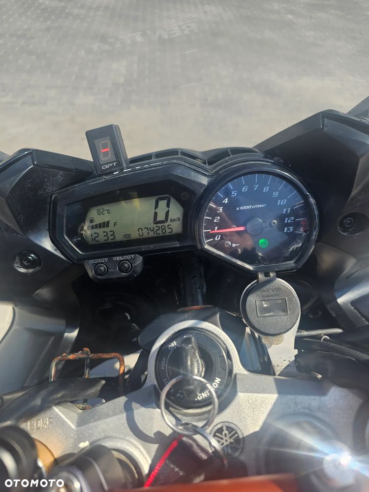 Yamaha FZ - 5