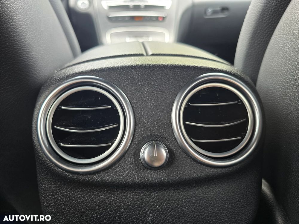 Mercedes-Benz C 300 Aut. - 16