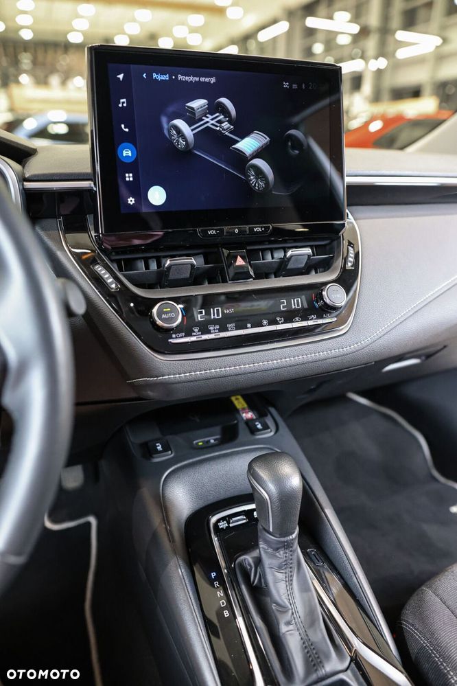 Toyota Corolla 1.8 Hybrid Comfort - 33
