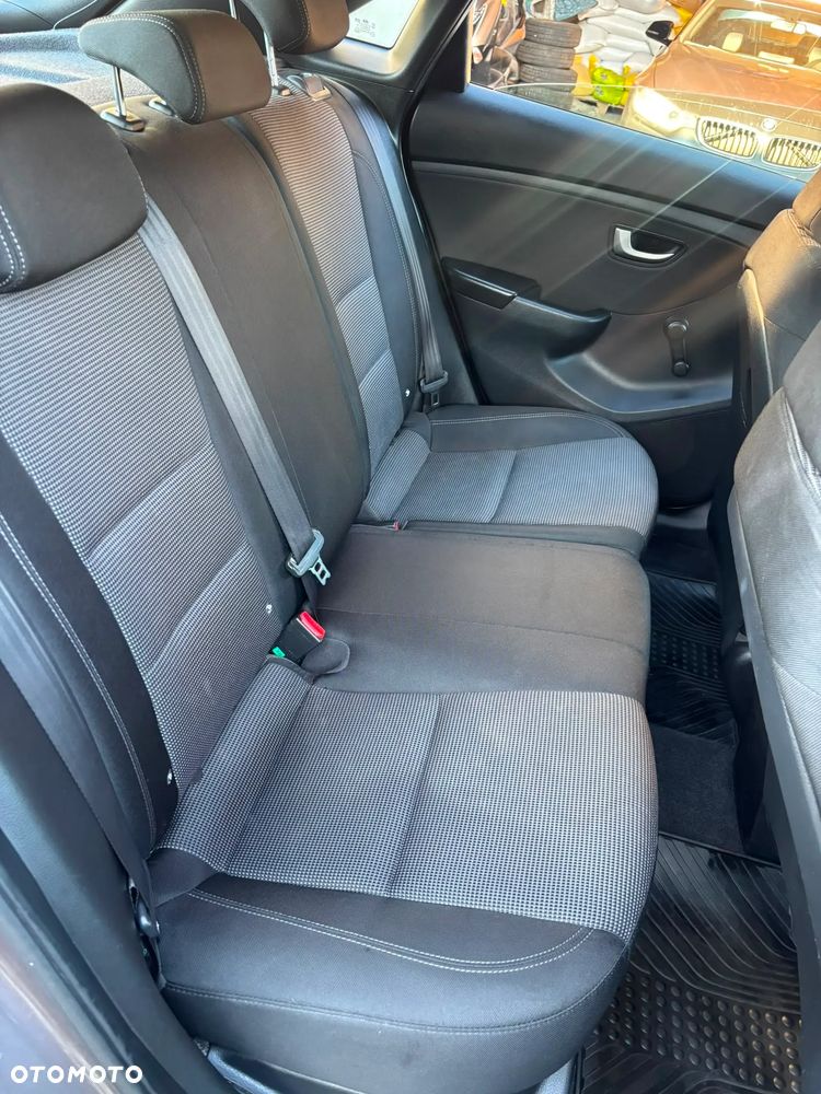 Hyundai i30 1.4 Comfort - 12