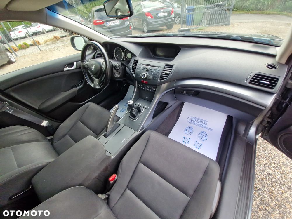 Honda Accord 2.0 Comfort - 22