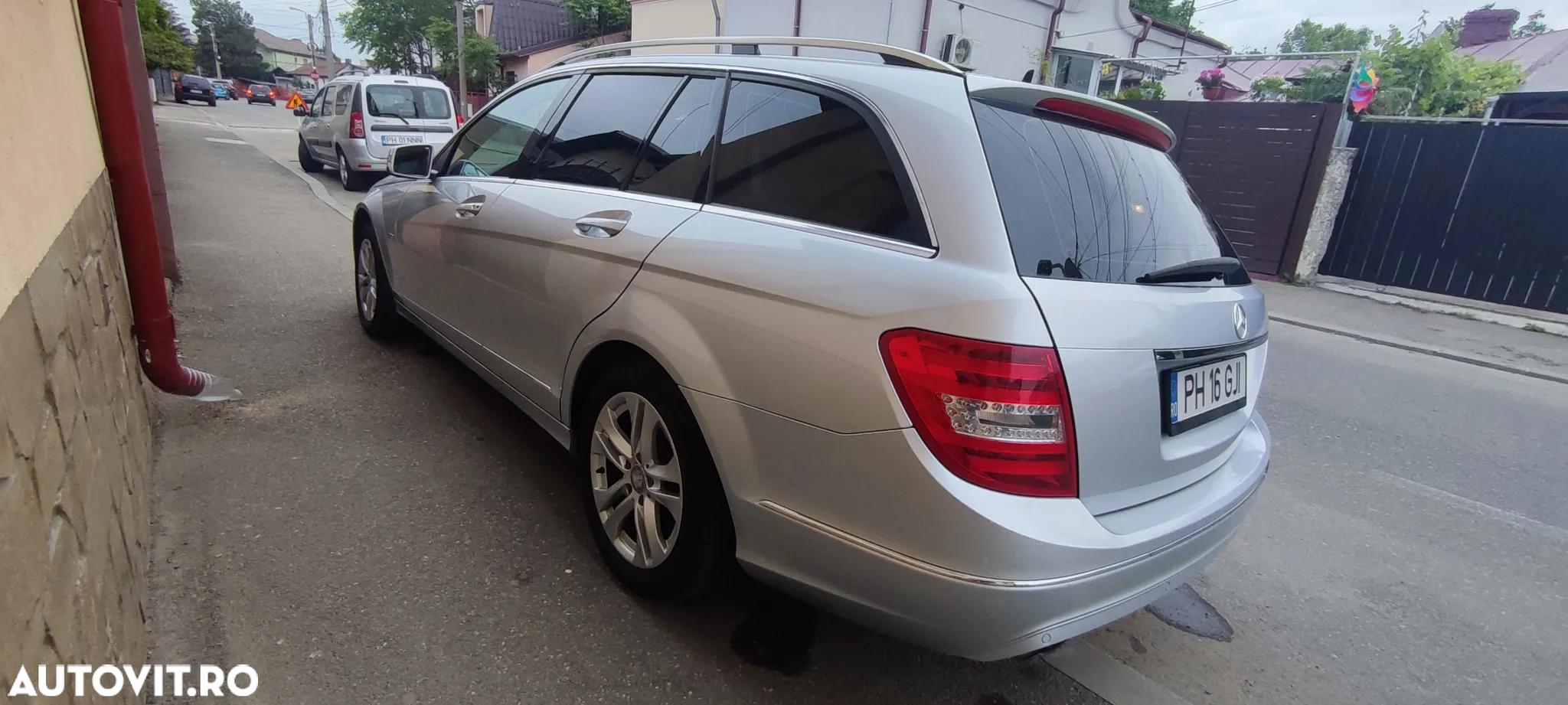 Mercedes-Benz C 180 T CDI DPF (BlueEFFICIENCY) Avantgarde - 16