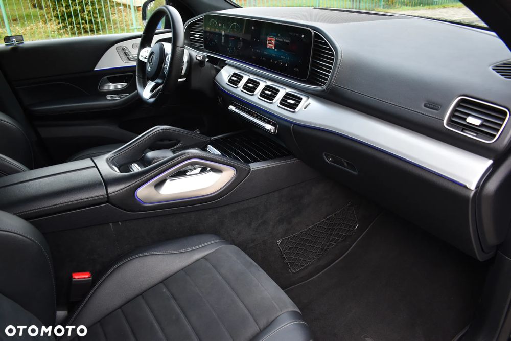 Mercedes-Benz GLE 350 d 4Matic 9G-TRONIC AMG Line - 10