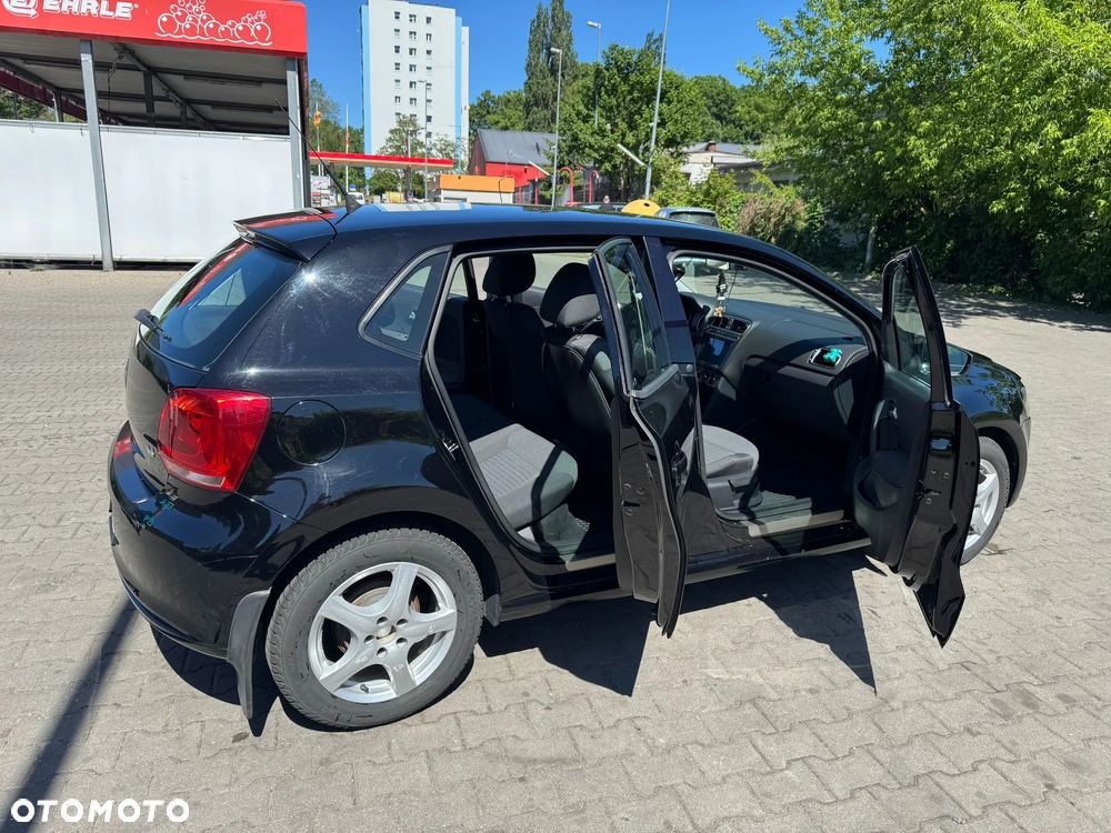 Volkswagen Polo 1.4 16V Comfortline - 9